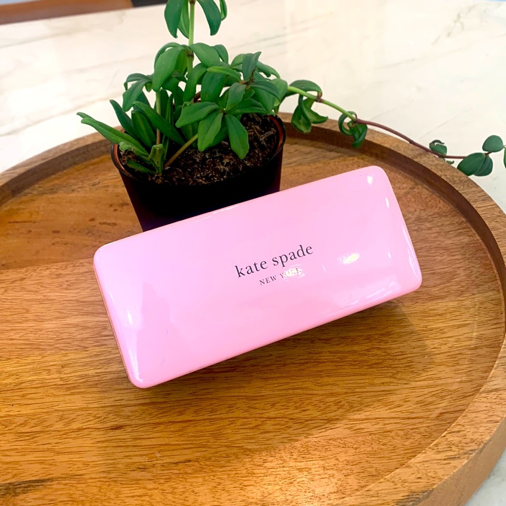Kate Spade Hard Sunglasses Case and Cleaning Cloth